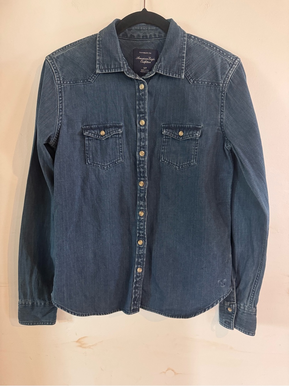 American Eagle Favorite Fit Women’s S Denim Blouse Western Grunge Career Rodeo